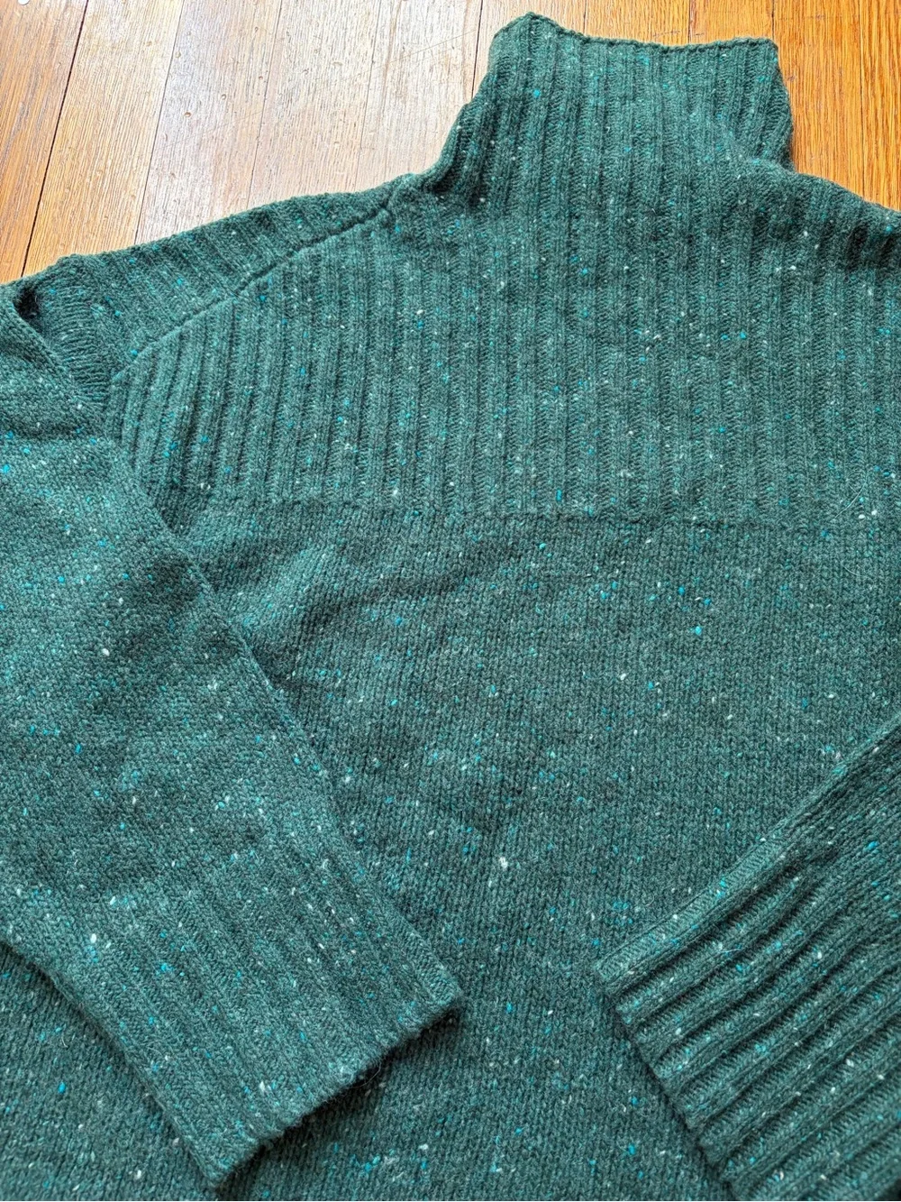 J.Crew ribbed turtleneck sweater in donegal wool blend, Forest Green, L, NWT